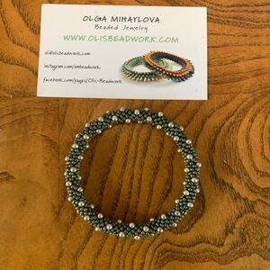 Olga Mihaylova Green and Silver Seed Bead Bracelet